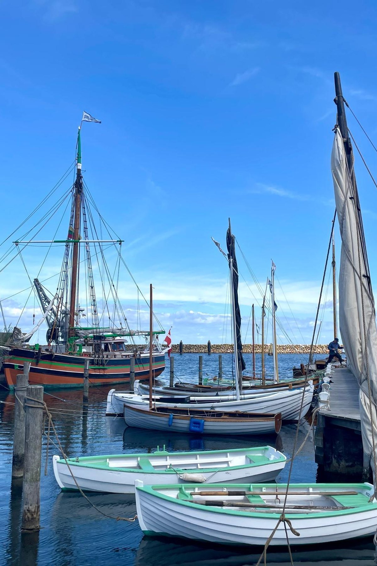 Haven van Marstal met historische zeilboten